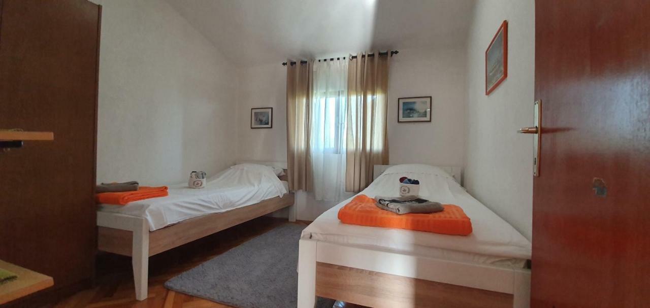 Apartman Suky Sukošan Extérieur photo
