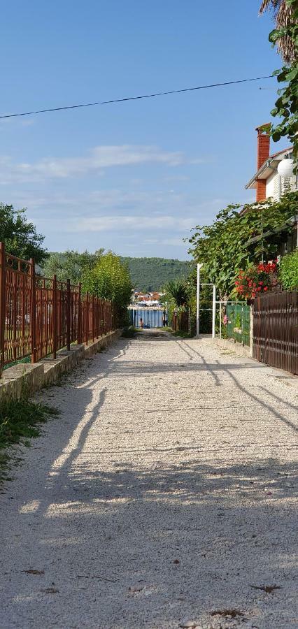 Apartman Suky Sukošan Extérieur photo