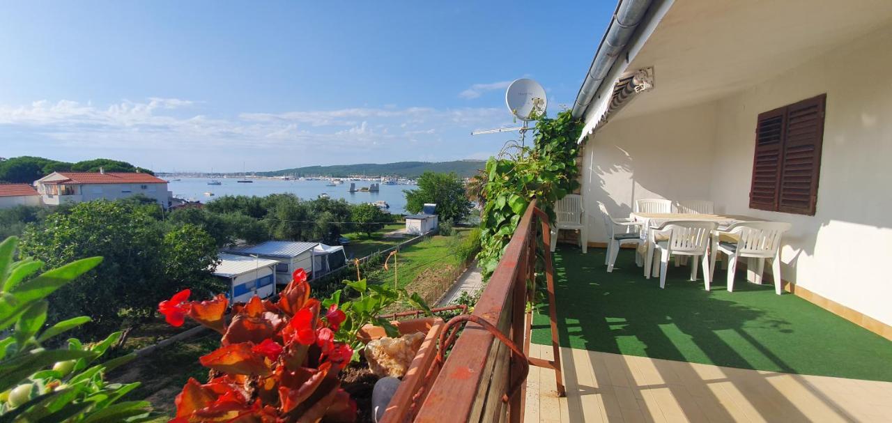 Apartman Suky Sukošan Extérieur photo